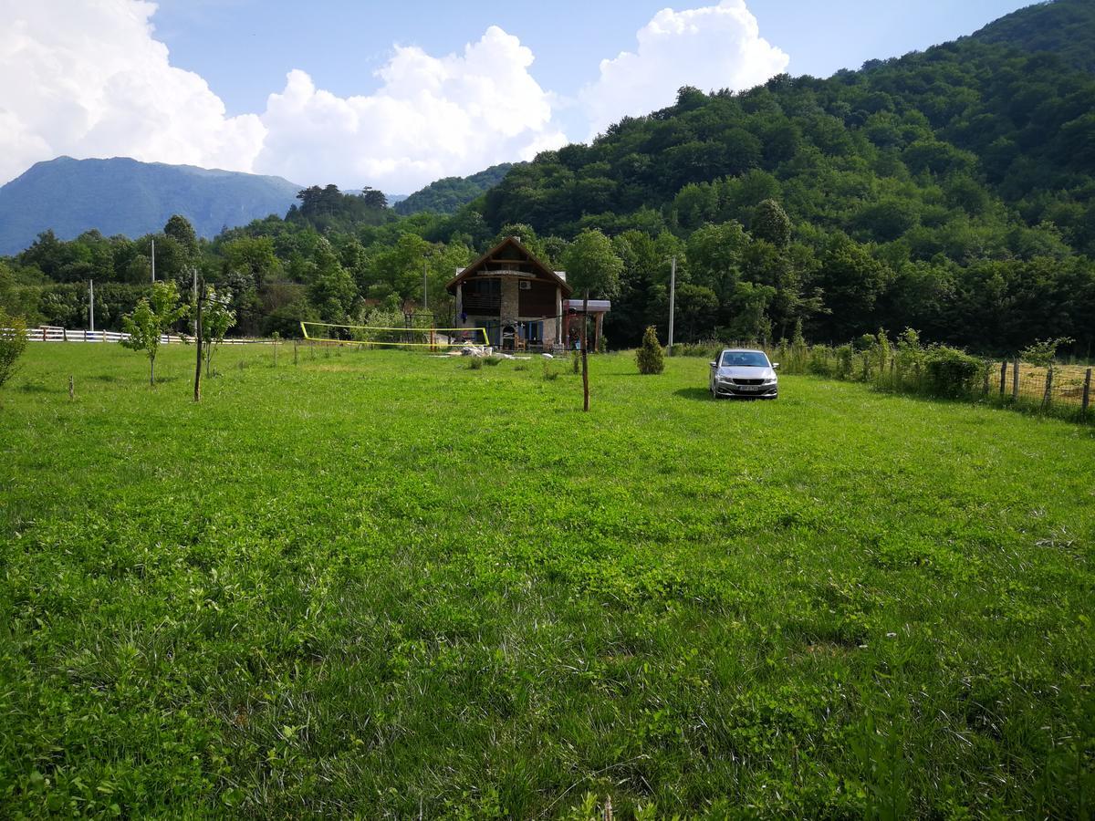 Exo Log Cottage Jezero  Luaran gambar